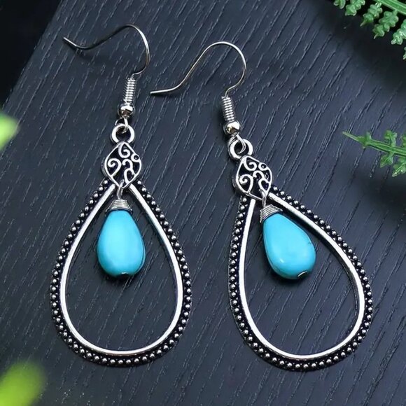 Bohemian Alloy Earrings Tear Drop Turquoise Inlaid/blue stone Silver color - Picture 1 of 4